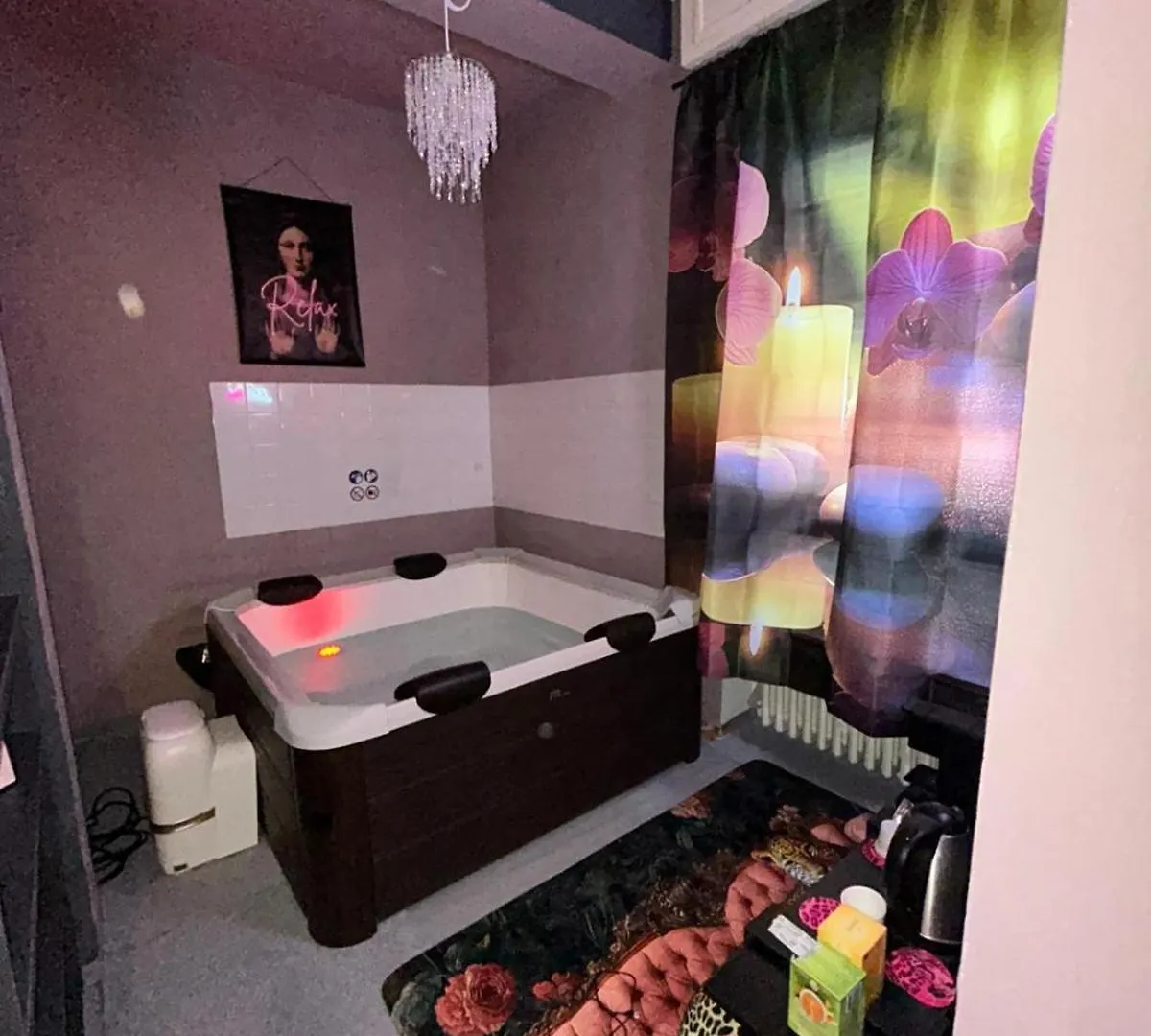 Apartament Jacuzzi Parma 0*,